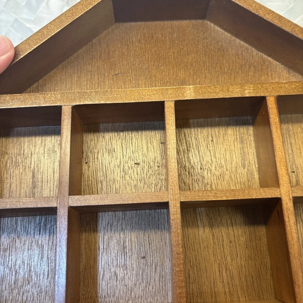 N/A this wooden